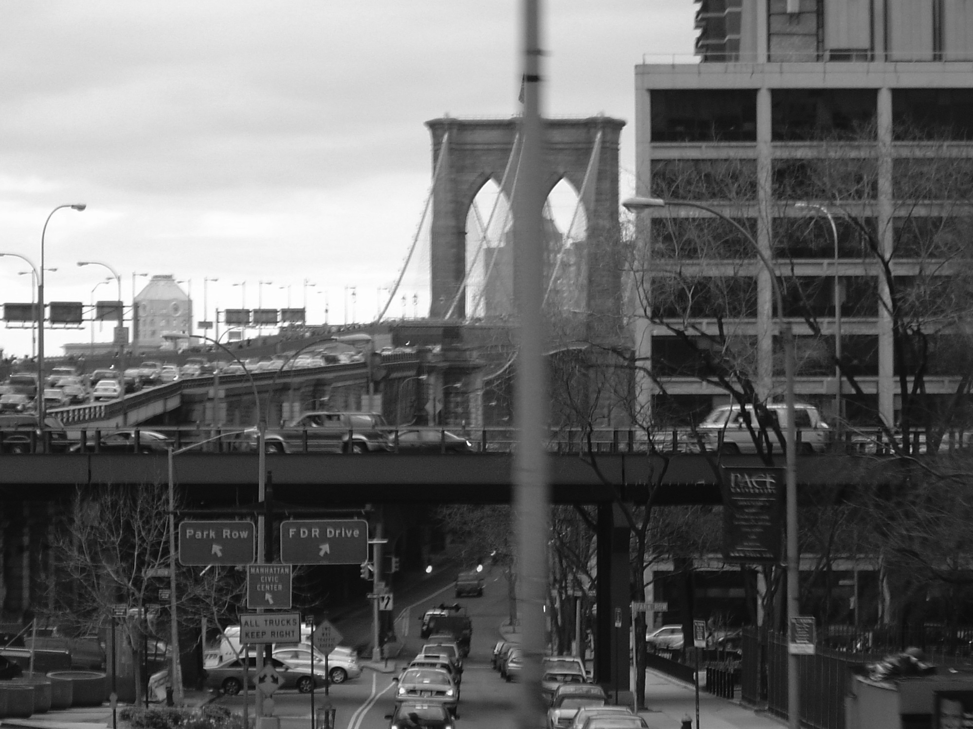 Brooklyn Bridge and traffic, New York